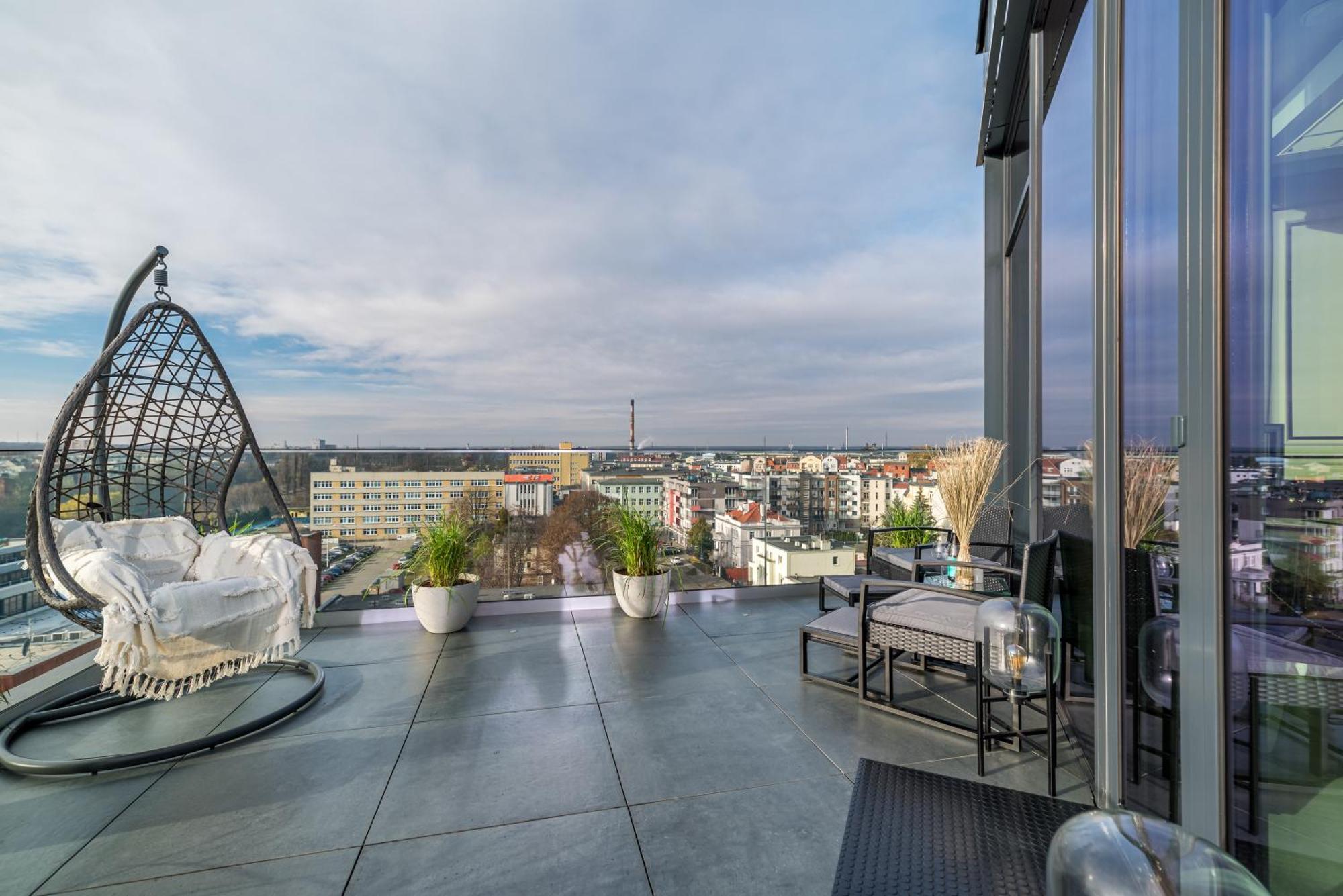 Q18 Aparthotel Быдгощ Экстерьер фото