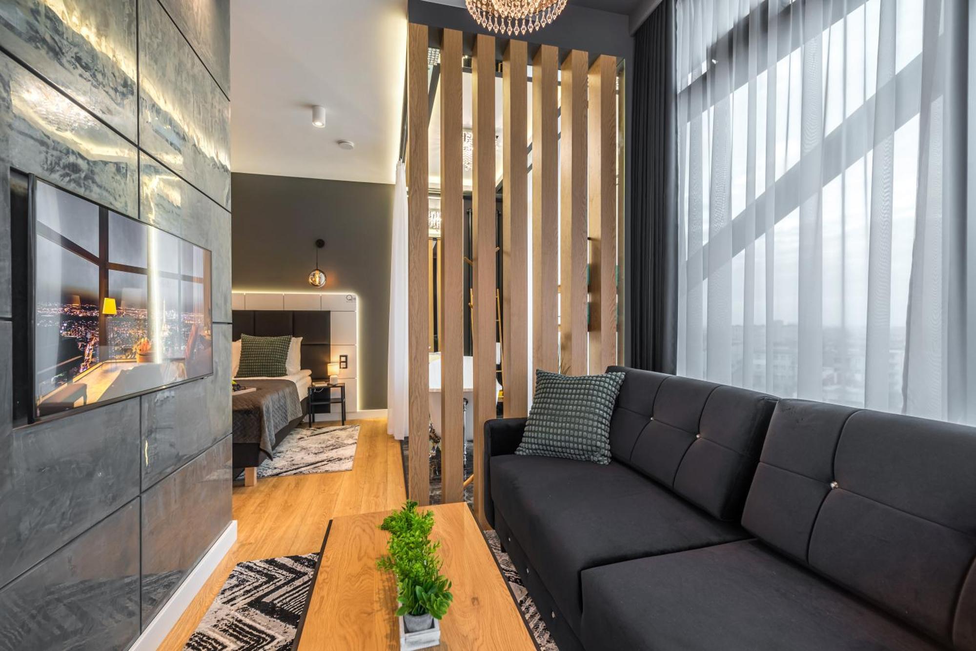 Q18 Aparthotel Быдгощ Экстерьер фото