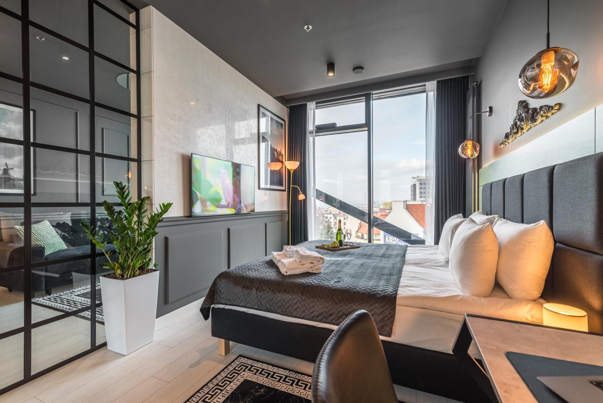 Q18 Aparthotel Быдгощ Экстерьер фото