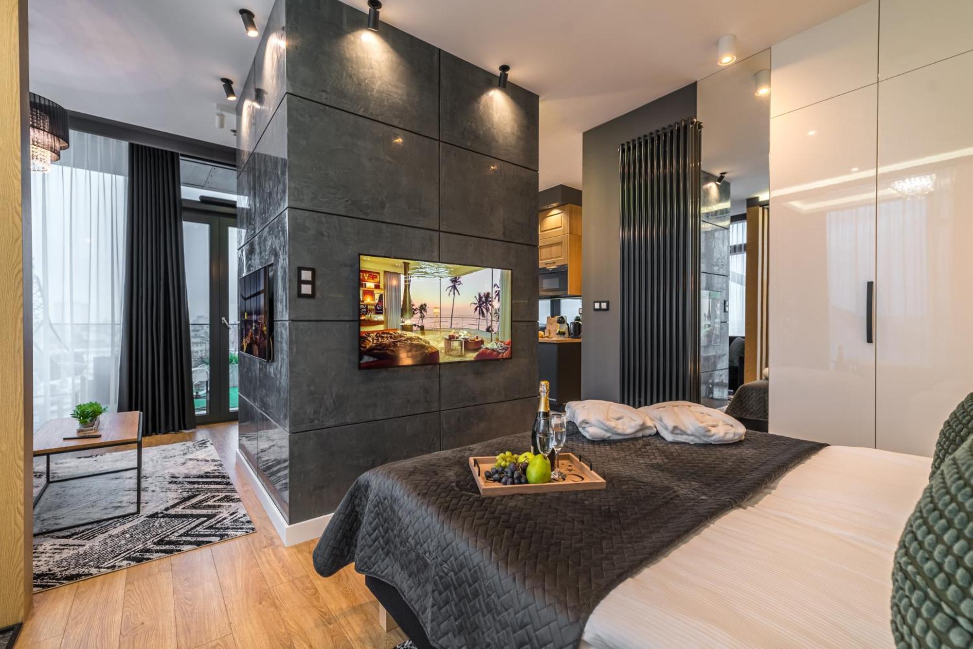Q18 Aparthotel Быдгощ Экстерьер фото