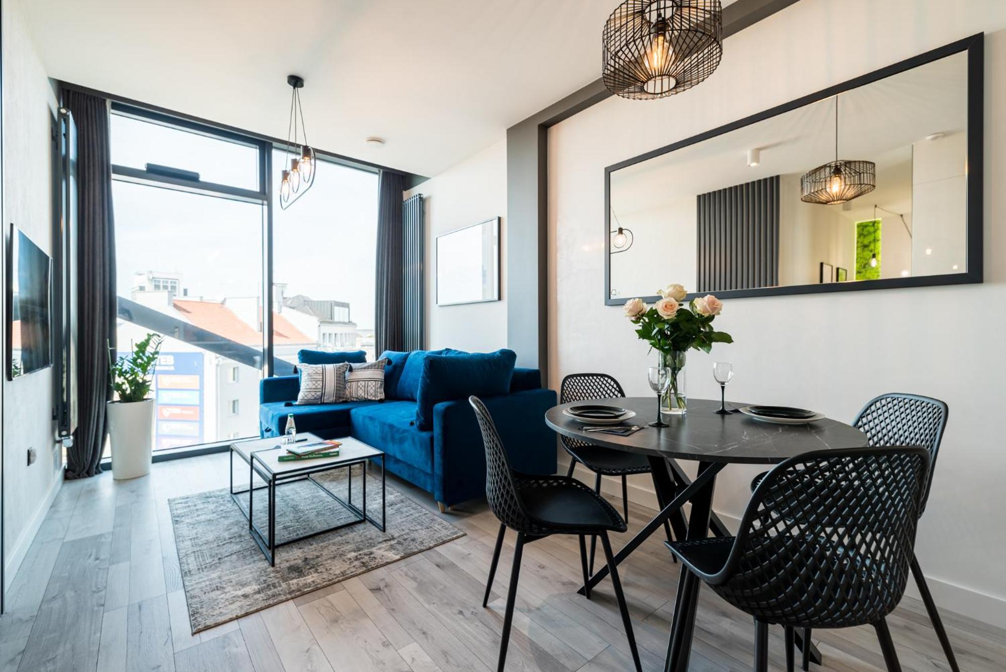 Q18 Aparthotel Быдгощ Экстерьер фото