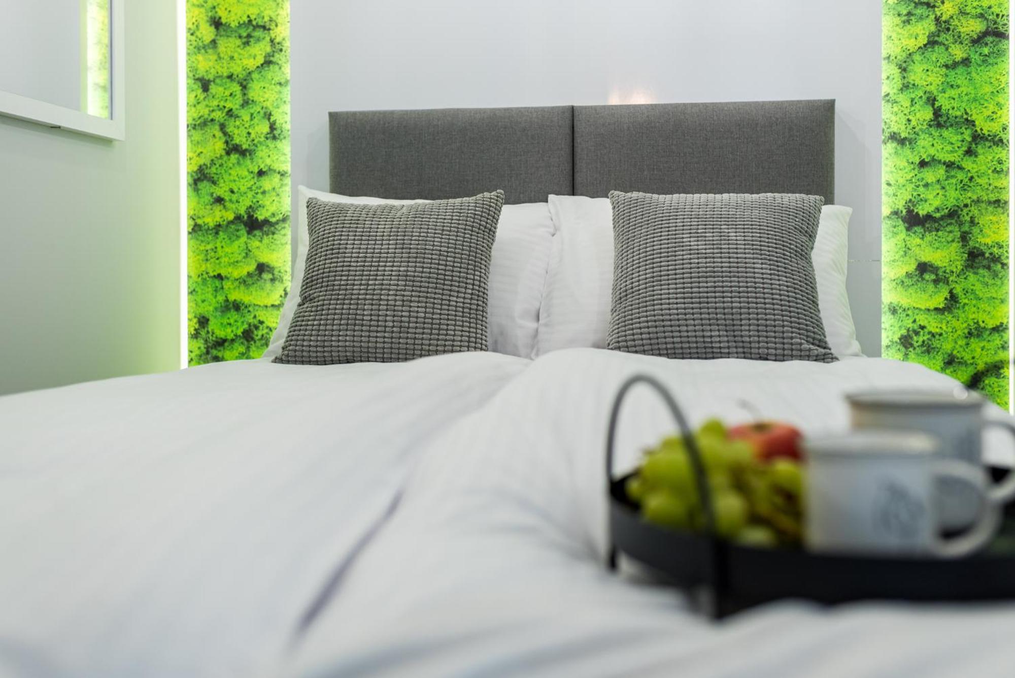 Q18 Aparthotel Быдгощ Экстерьер фото